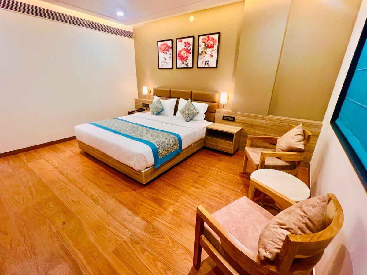Royal Residency Udaipur Hotel ภายนอก รูปภาพ