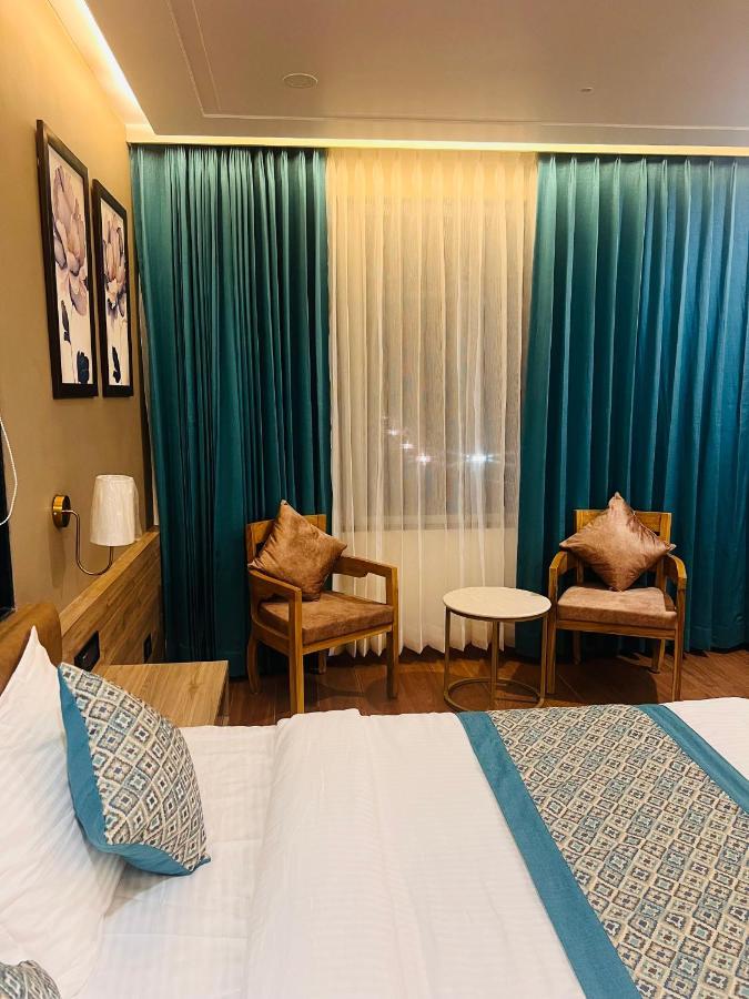Royal Residency Udaipur Hotel ภายนอก รูปภาพ