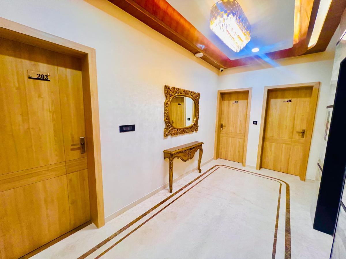 Royal Residency Udaipur Hotel ภายนอก รูปภาพ
